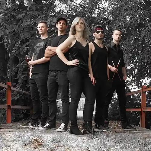 Bild für Rezension - Bandfoto der Band Echohawks