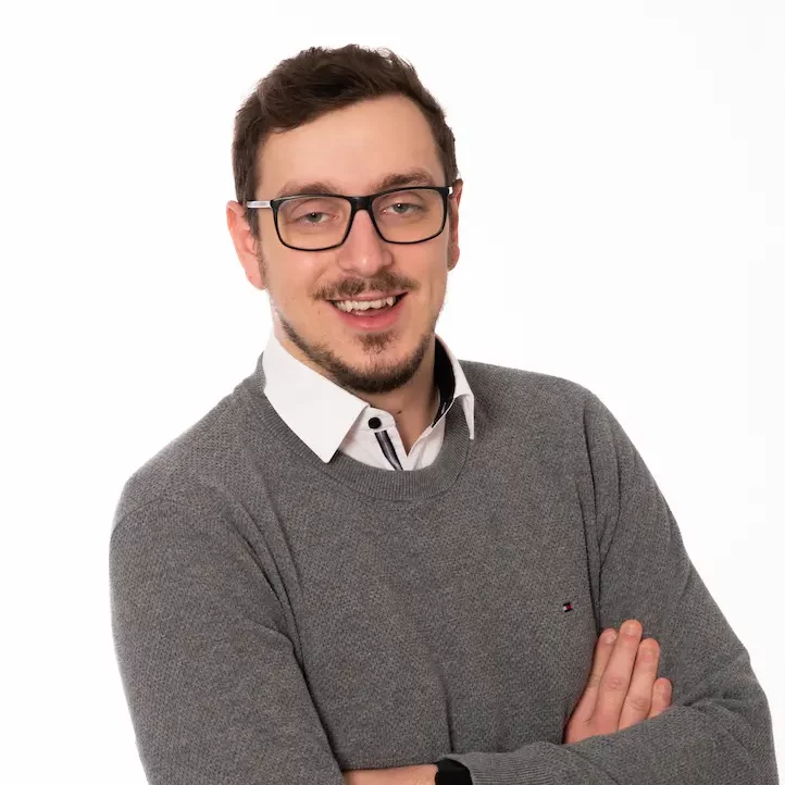 Foto von Webinatic Inhaber Karlheinz Müller-Guttenbrunn, er arbeitet als SEO-Manager